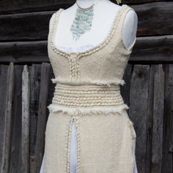 Pagan lace up Handmade Viking wedding dress, wool - Picture 5 of 8